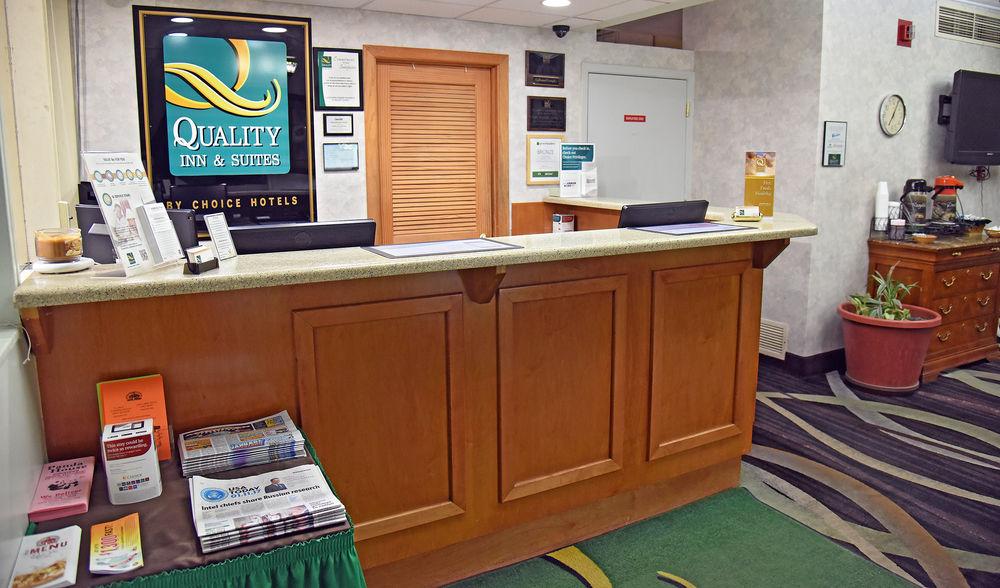 קאונסיל בלאפס Quality Inn & Suites Near I-480 And I-29 מראה חיצוני תמונה