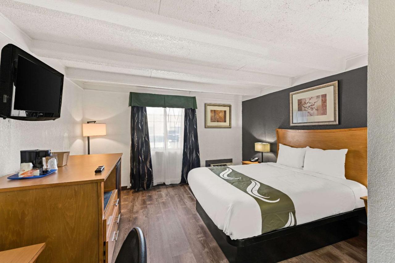 קאונסיל בלאפס Quality Inn & Suites Near I-480 And I-29 מראה חיצוני תמונה